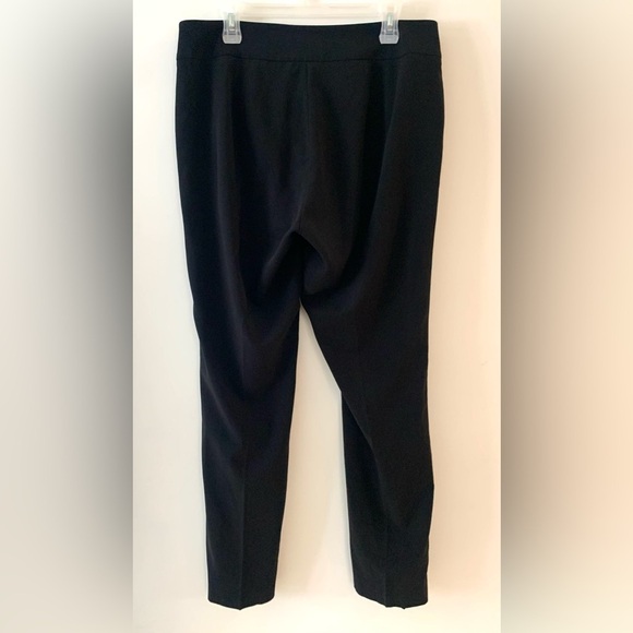 WEEKEND MAX MARA Pleated Black Trousers - Picture 3 of 8